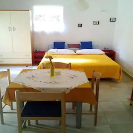 Zelic Guest house *