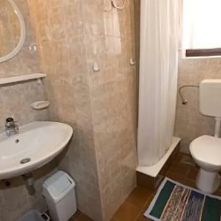 Guest house Zelic Krvavica